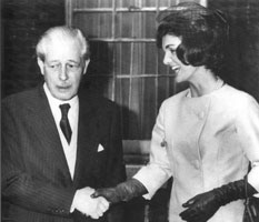 Macmillan and Jackie Kennedy 