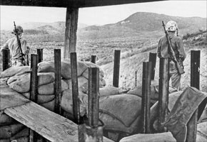 Marines guarding Guantánamo 